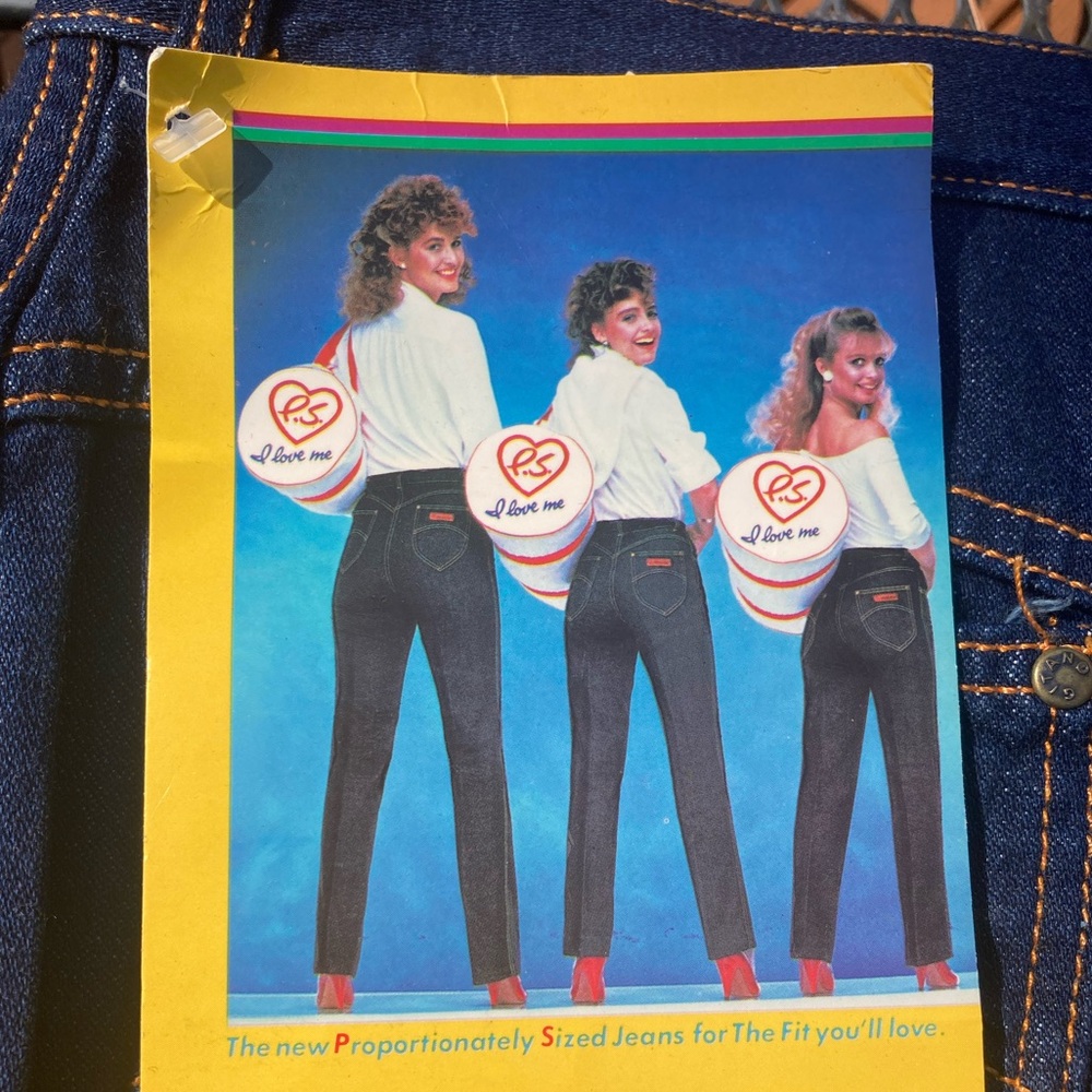 80s High-Waisted Denim